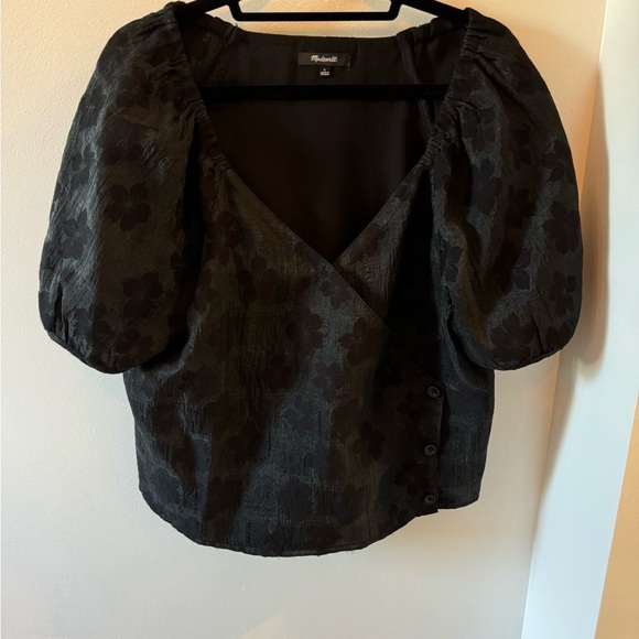 Madewell Puff Short Sleeve Wrap Top Blouse in Floral Jacquard Black - Picture 3 of 6